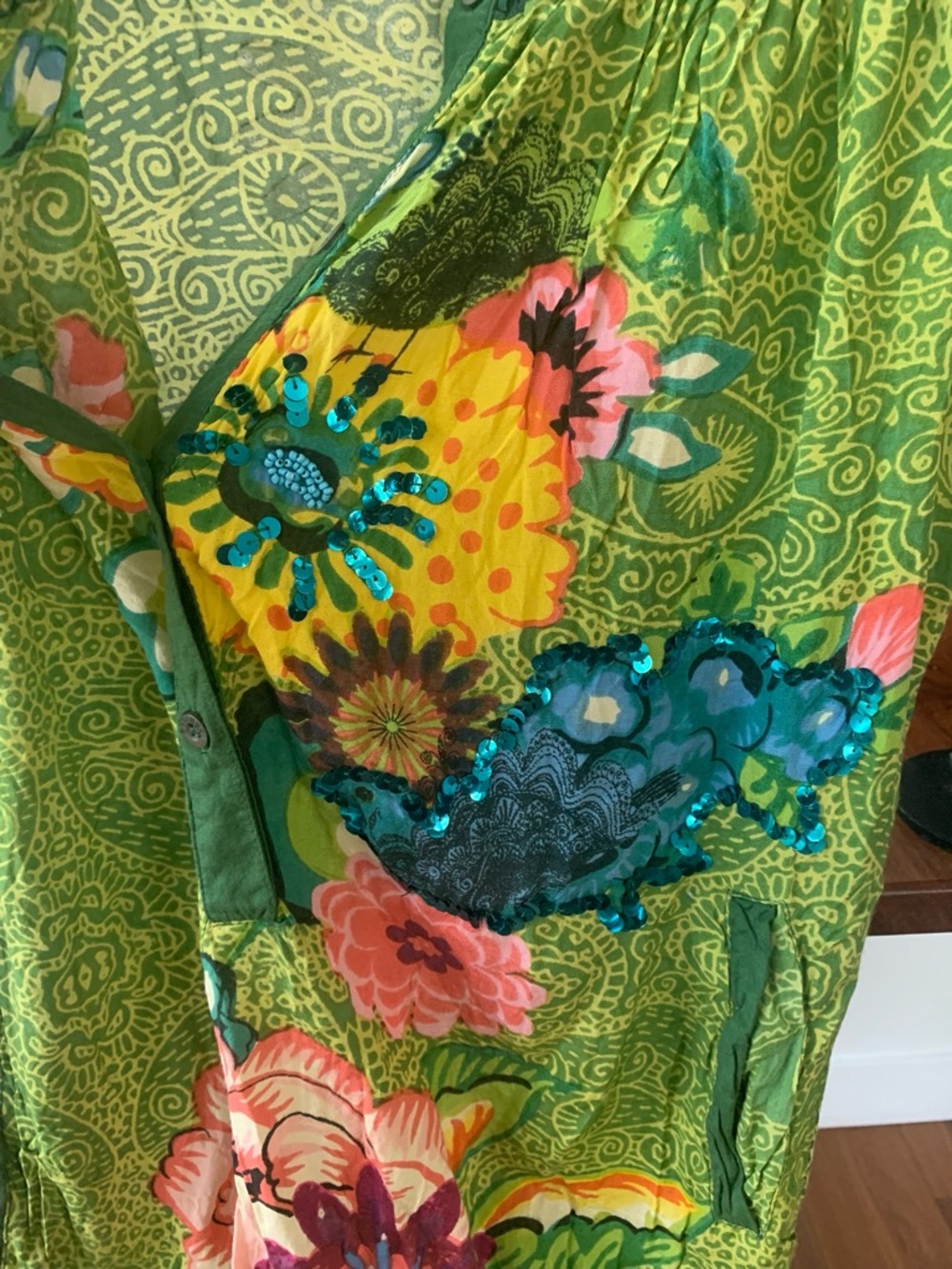 Desigual Green Floral Short-Sleeve Tunic with Sequin Detail - Picture 4 of 4